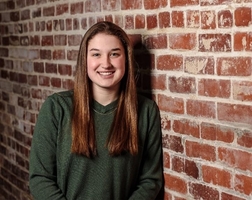 Senior Spotlight: Emma Jones